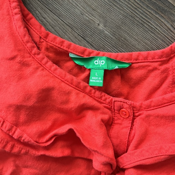 Red flowy ruffle sleeve blouse - Picture 2 of 3